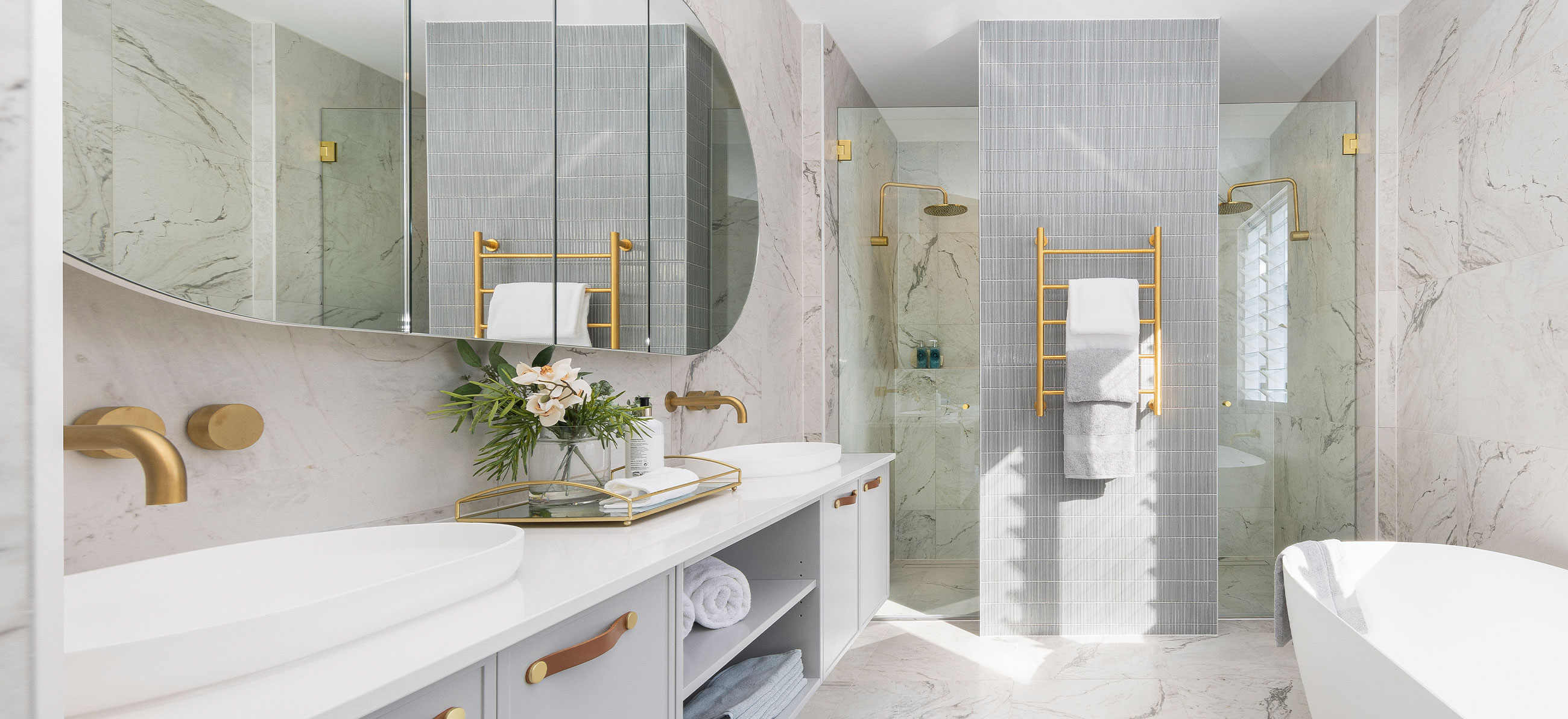 Brighton Black 43A Bathroom