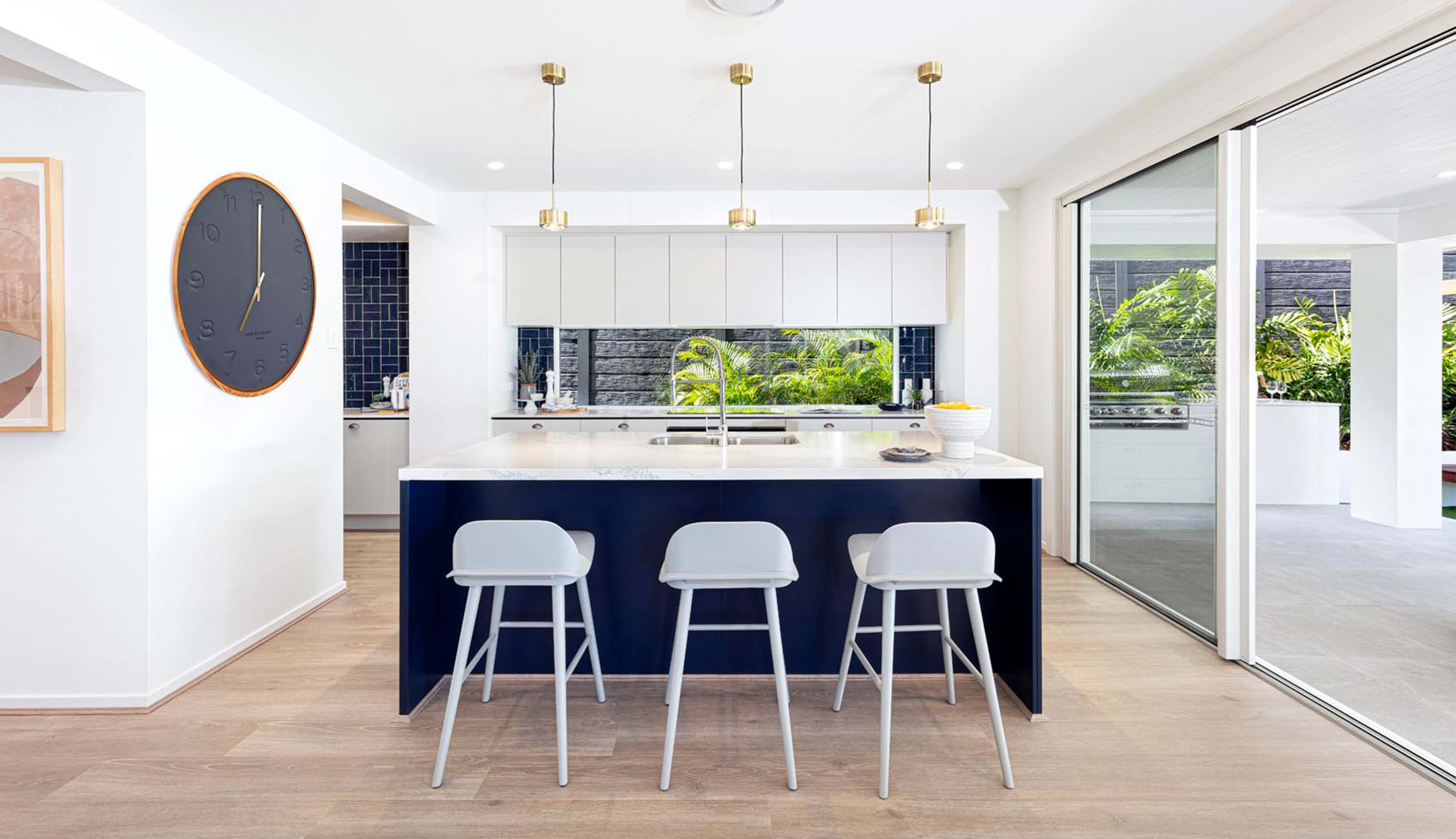 Oscar 33 Kitchen Oscar 33 Kitchen