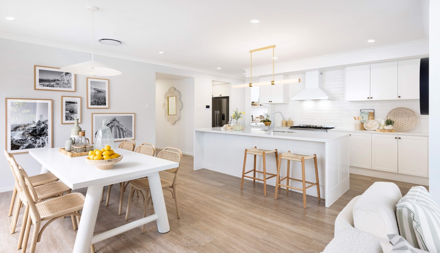 Dining Room & Kitchen