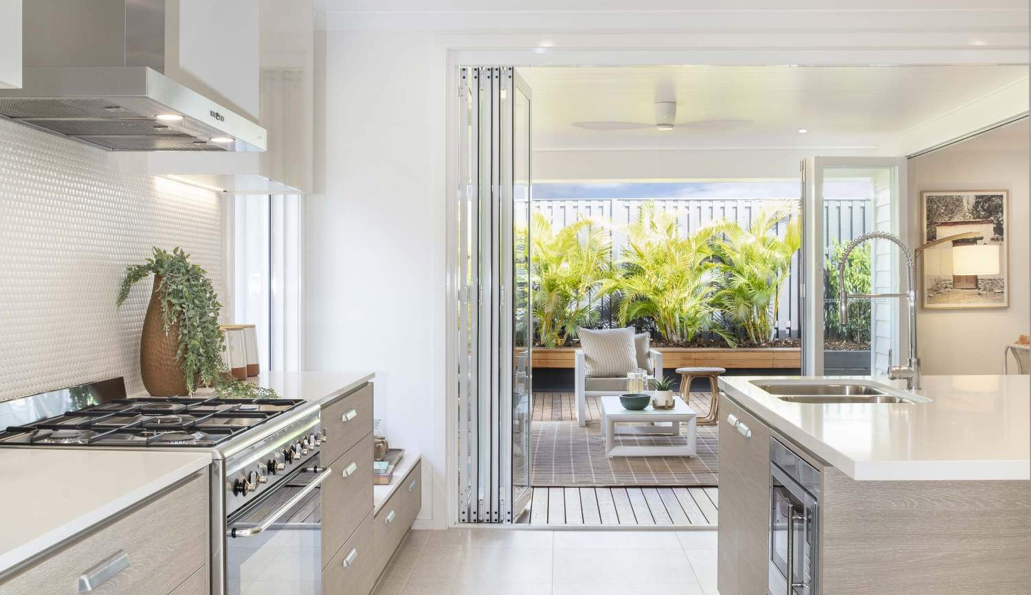 Mika35 Single Storey House Design Kitchen & Outdoor Living