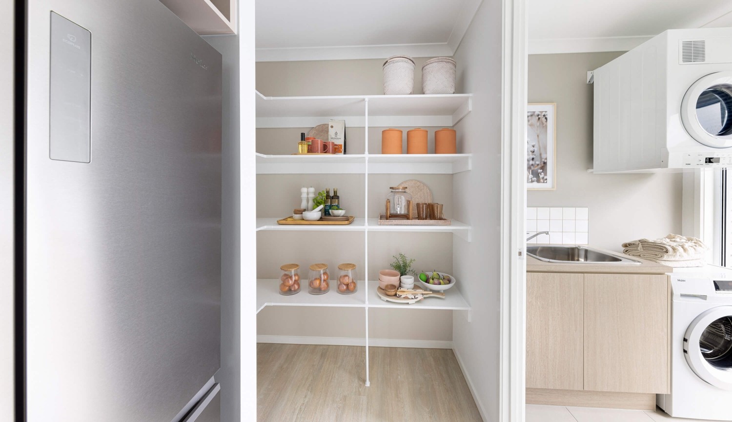 Violet Single Storey Home Design Walk in Pantry