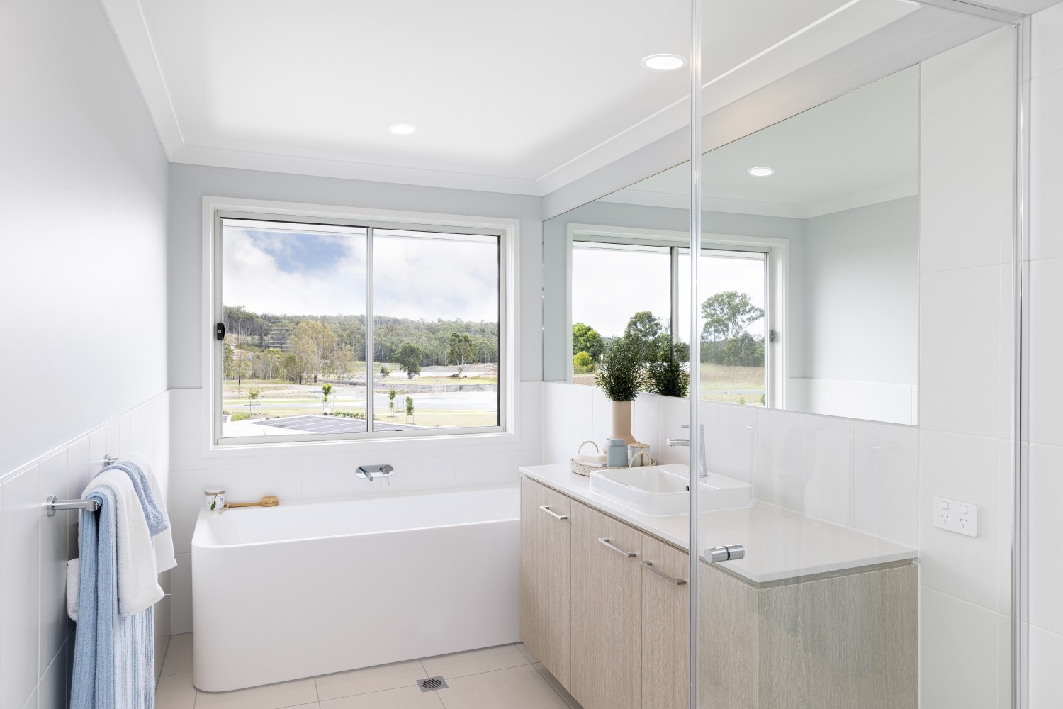 Coastal Interior Design Ideas & Inspiration