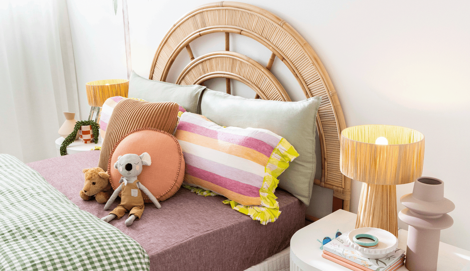 bedroom-double-story-monterey_37.png