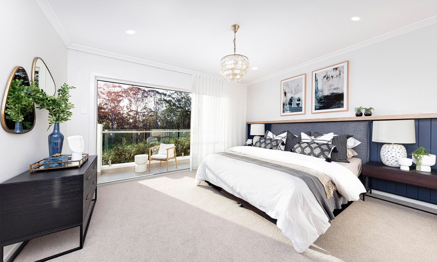 Oscar 33 Master Bedroom
